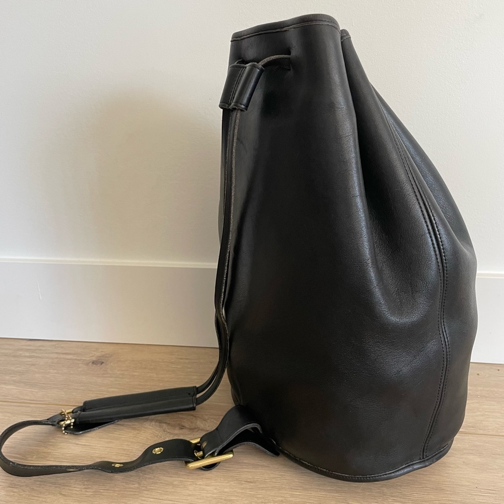 Vintage Coach Sling Bag 9929